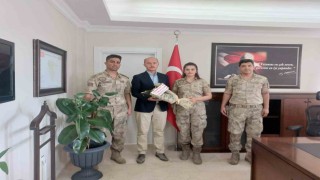 Karakoyunlu Kaymakamı Nurettin Yavuz, Jandarma personelini makamında kabul etti