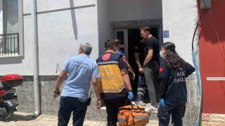 Karamanda binadan yayılan kötü koku ekipleri harekete geçirdi