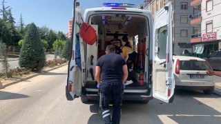 Karamanda devrilen motosikletin sürücüsü yaralandı