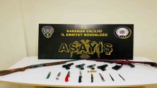 Karamanda ruhsatsız silahlar ile uyuşturucu ele geçirildi