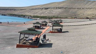 Karapınarın gözdesi Acıgöle bayramda ziyaretçi akını