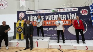 Karate sporcusu Doğa Açıkgöz, Türkiye 3üncüsü oldu