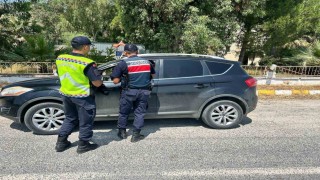 Karpuzluda jandarma ekiplerinden sıcak nokta uygulaması