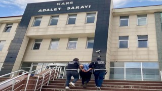 Karsta 15 yıl hapis cezası ile aranan 1 kişi yakalandı