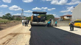 Kartepede iki mahallede asfalt çalışması