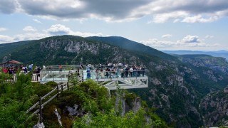 Kastamonu Üniversitesi, yılın stresini doğada attı