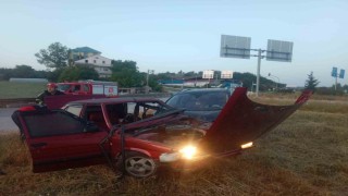 Kastamonuda iki ayrı trafik kazasında 3 kişi yaralandı