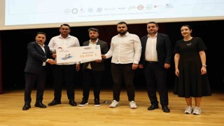 KAYÜ ‘StartUpMYO Girişimcilik Yarışmasında ödüller sahiplerini buldu