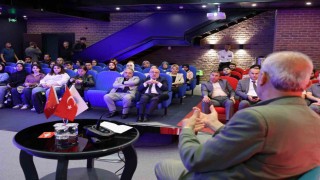 KAYÜde Yapay Zekâ ve ABC: Bilimde Yeni Krallık ve Kraliçesi konferansı düzenlendi