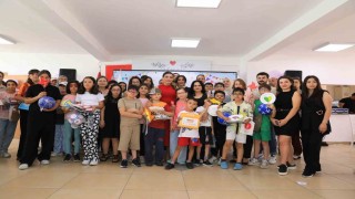 Keçiören Belediyesinden engelli çocuklara karne hediyesi