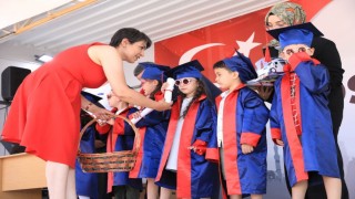 Keçiörendeki çocuk gelişim merkezlerinde mezuniyet gösterisi