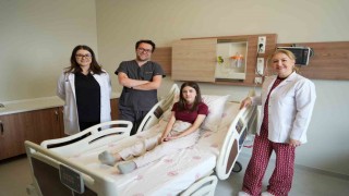 Kesilmek üzere olan bacak doktorların dikkatli müdahalesiyle kurtarıldı