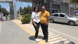 Kiliste baba-kız üniversite sınavına aynı sınıfta girdi