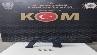 Kırıkkalede ruhsatsız silah operasyonu