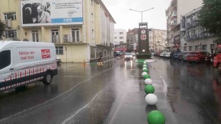 Kırklarelinde sağanak etkili oldu