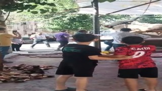 Kızgın boğa kasaba hayatının kabusunu yaşattı