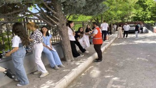 Kızılaydan YKS adaylarına moral desteği