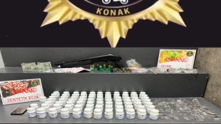 Konakta uyuşturucu tacirlerine geçit yok: 13 tutuklama