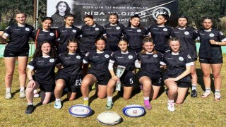 Körfezli U18 ragbici kızlar finale kaldı
