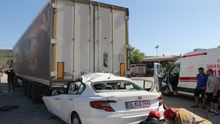 Kulada feci kaza: Baba ve 3 çocuğu hayatını kaybetti