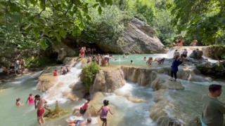 Kurban Bayramında Gürleyik Şelalesine ziyaretçi akını
