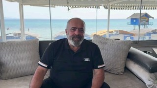 Kurban Bayramında otogara giren inatçı keçi çekmeceden paraları alıp gitti