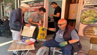 Kütahya Tavşanlıda bayram öncesi bıçak bileme yoğunluğu