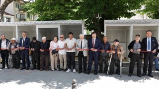 Kütahyada ayakkabı boyacılarına modern hizmet alanları