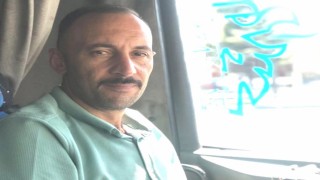 Kütahyada tır devrildi, sürücüsü hayatını kaybetti