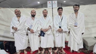 Kütahyalı hacı adayları Arafatta vakfeye durdu