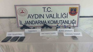 Kuyucaktaki eve uyuşturucu baskını