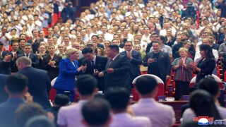 Kuzey Kore lideri Kim Jong-un, Rus Bakan Lyubimovayı ağırladı