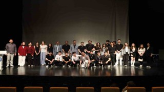 Lise öğrencilerinden yapay zeka temalı kısa film projesi