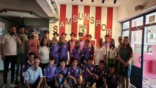 Liseye Samsunspor köşesi