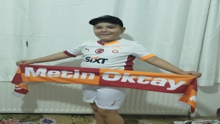 Lösemi hastası minik Mustafanın Galatasaray formasıyla hayali gerçekleşti