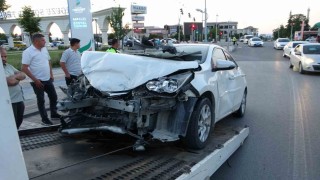 Malatyada iki otomobil çarpıştı: 2 yaralı