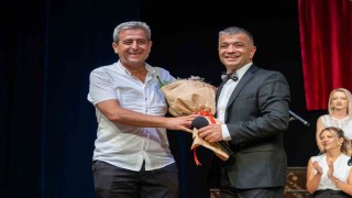 Manavgat Belediyesi TSM Korosundan Solistler Geçidi konseri