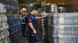 Mardin Büyükşehir Belediyesi zabıta ekipleri tarihi geçmiş ürünlere el koydu