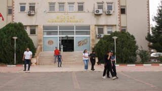 Mardinde bir eve giren kız kardeşler, servet değerinde çaldıkları altınlarla yakalandı