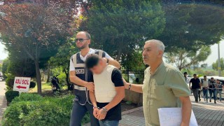 Maske takıp sokakta cinayet işleyen şüpheliler yakalandı