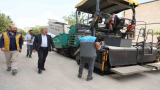 Melikgazi Belediyesi, 17 bölgede yol çalışması yapıyor