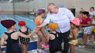 Menemende çocuklar kanalda değil, havuzda yüzecek