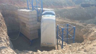 Minibüsün devrildiği kazada 4 kişi yaralandı