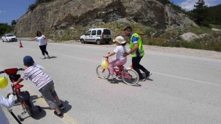 Minikler Dünya Bisiklet Gününü coşkuyla kutladı