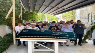 Mona Rozaya ilham olan Muazzez Akkaya Giray, son yolculuğuna uğurlandı