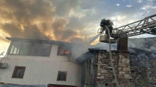 Muğla Büyükşehir itfaiyesi bayram tatilinde 121 olaya müdahale etti