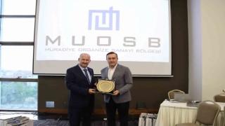 Muradiye OSBden Yunusemre Kaymakamı Atilla Kantaya veda yemeği