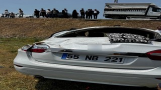 Muşta takla atan araç yoldan çıktı: 1i ağır 4 yaralı