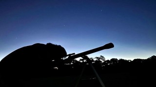 Nadir gerçekleşen meteor yağmurunu gözlemlediler