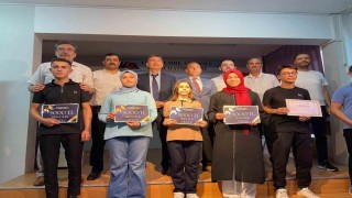 Namazla Varım Kompozisyon Yarışmasının Manisa birincisi Sarıgölden